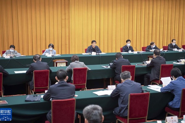 要深入学习贯彻习近平总书记关于注重家庭家教家风建设的重要论述