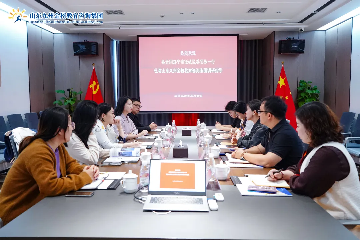 热烈欢迎团区委副书记刘玉鑫领导一行莅临九州金榜家庭教育参观调研