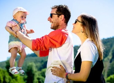 【案例分析】儿子把我们拒之心门后，我才明白一个家庭最好的风水：父母不向孩子借运！