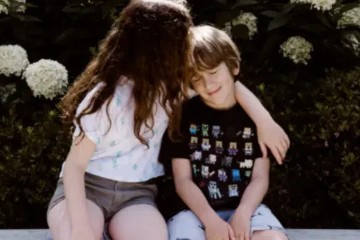 “你是老大要让着妹妹！” 父母的想当然让13岁女孩最终以退学相抗