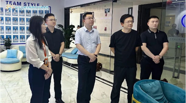 加强青少年心理疏导建设·保障未成年人合法权益|济宁市检察院领导一行莅临集团公司指