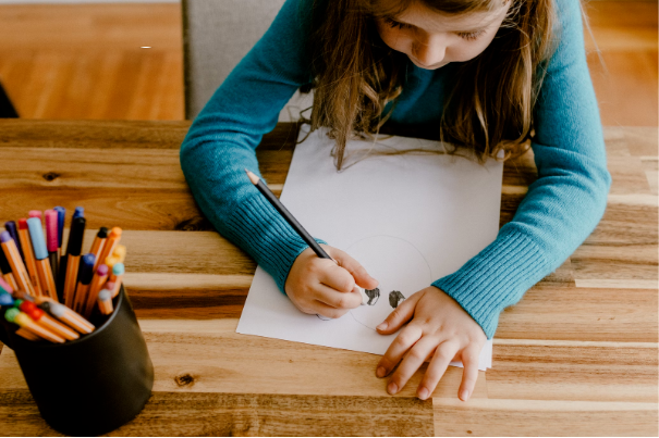 九州金榜 | 为什么孩子越长大越和你没话说？99%的父母都不知道！