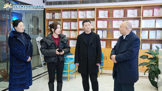 济宁交通文艺台广播电台主持人一行到访我集团公司参观交流